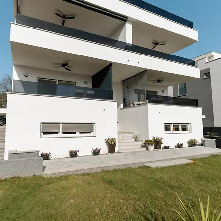 Apartment Luma Diklo *