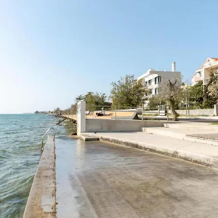 Apartment Luma Diklo Zadar